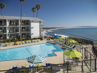 The largest heated oceanfront pool in Pismo Beach CA at Shore Cliff Hotel